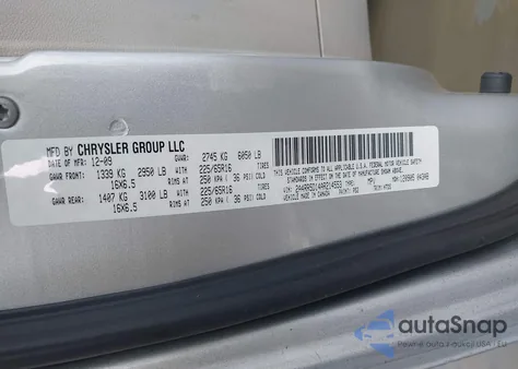 2010 Chrysler Town & Country Touring z USA, uszkodzony, nr VIN 2A4RR5D14AR214553